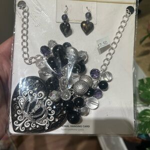 Vintage 80’s NWT Silver and Black Heart Pendant Necklace and Earring Set